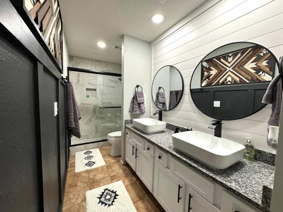 Modern Comfort: Updated Cozy Condo In Indian Point Branson Eksteriør billede
